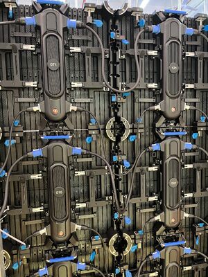 P2.604 flexible LED video wall 500x500mm for stage events brightness 4500cd